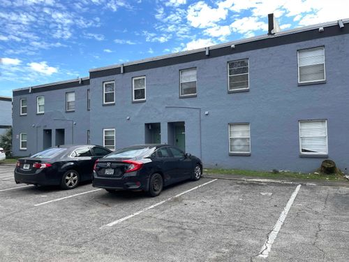 apt-132-2325 W Pensacola St, TALLAHASSEE, FL, 32304-3060 | Card Image