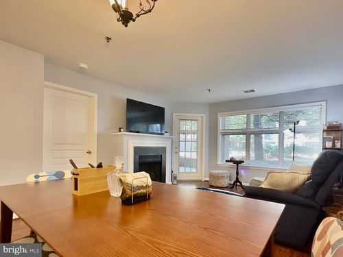 apt-115-5563 Seminary Rd, FALLS CHURCH, VA, 22041-3564 | Card Image