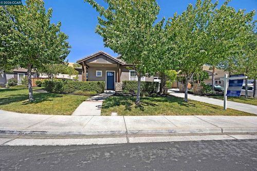 1224 Bridlewood Ct, Clayton, CA, 94517 | Card Image