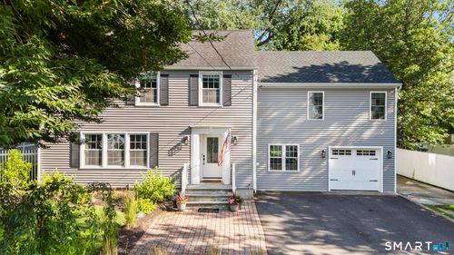 77 Lawlor Ter, Stratford, CT, 06614-2113 | Card Image
