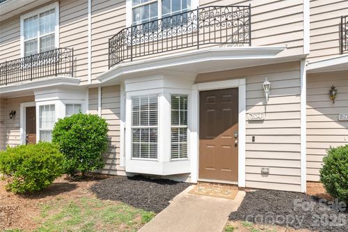 204 Heritage Pkwy, Fort Mill, SC, 29715-8332 | Card Image