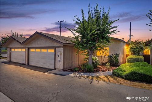4-2901 W Ball Rd, Anaheim, CA, 92804-4830 | Card Image