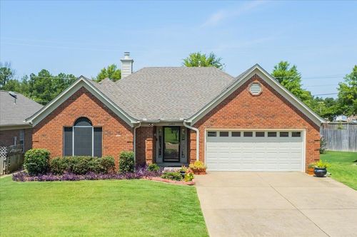6484 Gillia Cir N, Bartlett, TN, 38135-9496 | Card Image