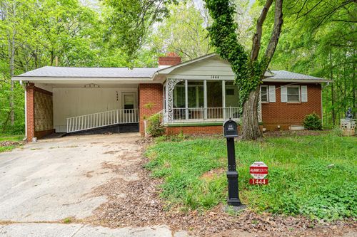 1444 Harris St, Statesville, NC, 28677-6816 | Card Image