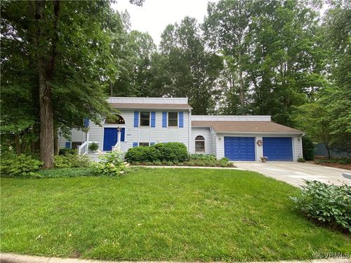 1849 Duke Of Gloucester St, Colonial Heights, VA, 23834-2230 | Card Image