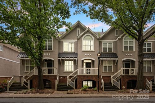 214 S Cedar St, Charlotte, NC, 28202-1010 | Card Image