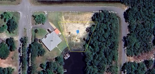 5201 Buffler Dr, Milton, FL, 32583 | Card Image