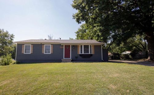 8347 Elizabeth Ave, Kansas City, KS, 66112-1934 | Card Image