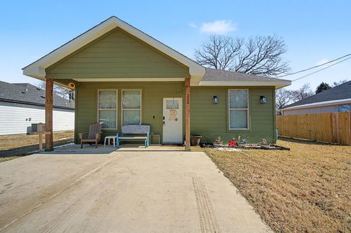 223 Harris Blvd, Malakoff, TX, 75148-9579 | Card Image