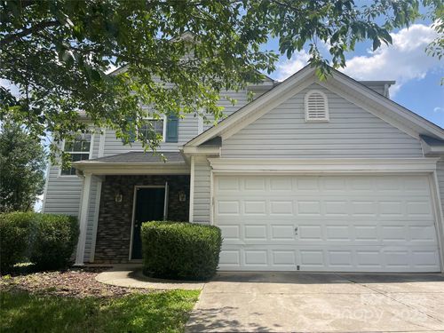 8841 Laurel Run Dr, Charlotte, NC, 28269-6162 | Card Image