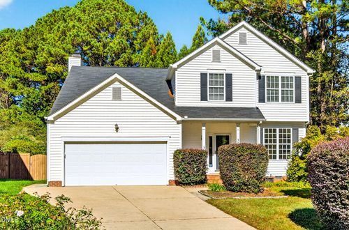 204 Leafgate Ct, Holly Springs, NC, 27540-8670 | Card Image