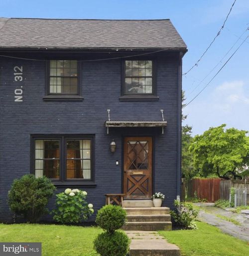 312 N Broad St, LANCASTER, PA, 17602-2406 | Card Image