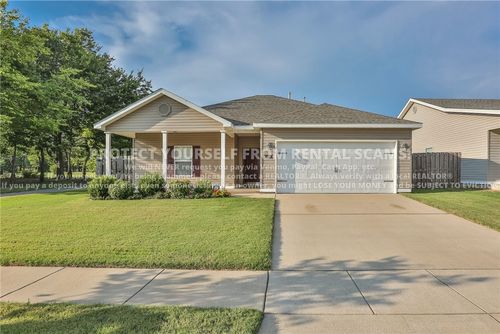 4400 W Serviceberry Dr, Fayetteville, AR, 72704-7628 | Card Image