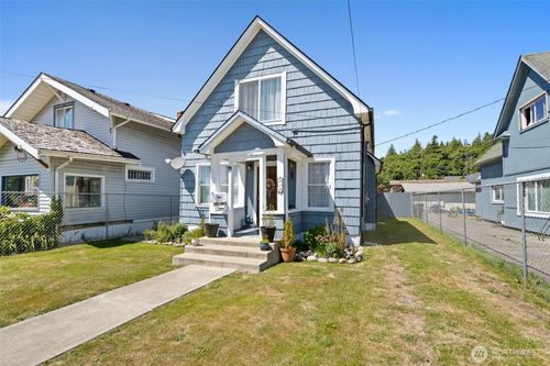 419 Karr Ave, Hoquiam, WA, 98550-1817 | Card Image