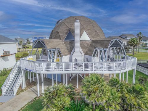 22814 Verano Dr, Galveston, TX, 77554-2205 | Card Image