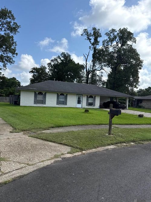 9627 Scotswood Dr, Baton Rouge, LA, 70818 | Card Image