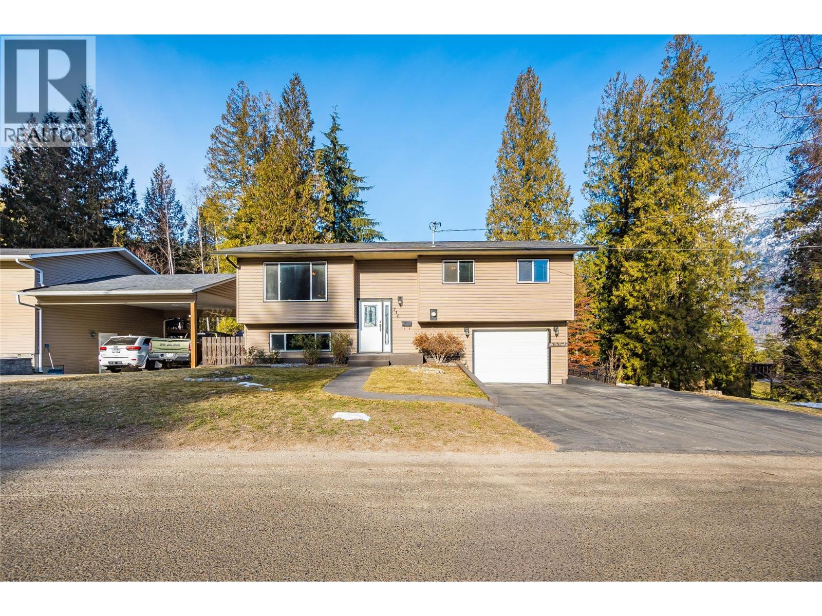 Residential in Castlegar 2