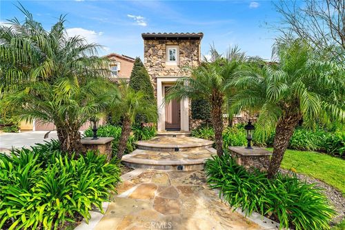 28 Drackert Ln, Ladera Ranch, CA, 92694-1401 | Card Image