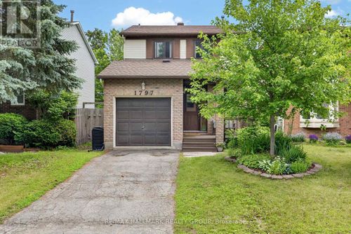 1797 Bromont Way, Ottawa, ON, K1C5J7 | Card Image