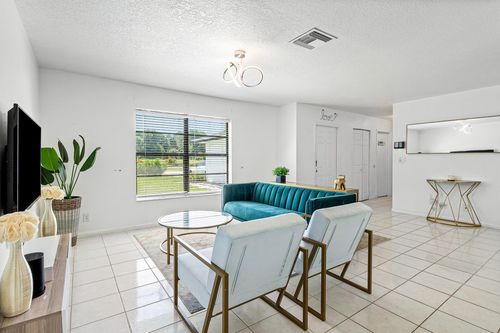 3135 S Seacrest Boulevard, Boynton Beach, FL, 33435 | Card Image