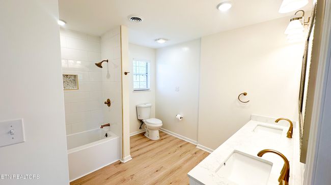 3901 S Lake Blvd, House other with 4 bedrooms, 4 bathrooms and null parking in Knoxville TN | Image 21