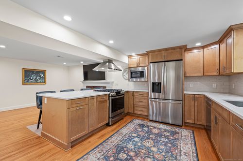 111A Great Hill Rd, Ridgefield, CT, 06877-2637 | Card Image