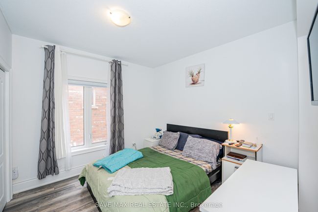 86 Sunset Way, House other with 9 bedrooms, 7 bathrooms and 4 parking in Thorold ON | Image 10