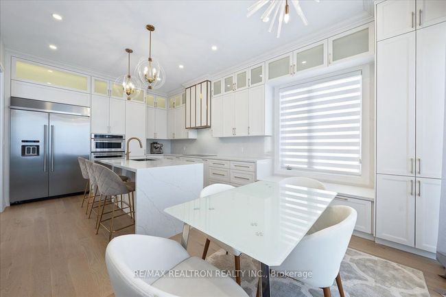7 Maple Fields Cir, House other with 5 bedrooms, 4 bathrooms and 2 parking in Aurora ON | Image 16