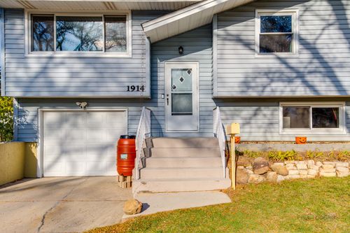 1914 Capital Ct, Schaumburg, IL, 60193-2304 | Card Image