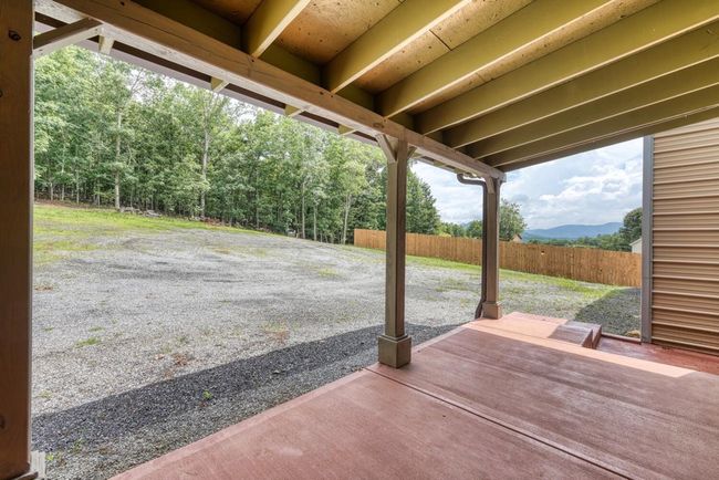 1529 Cedar View Ln, Home with 1 bedrooms, 2 bathrooms and 2 parking in Hiawassee GA | Image 34