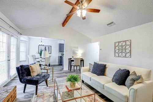 6005 Oak Hill Rd, Watauga, TX, 76148-1609 | Card Image