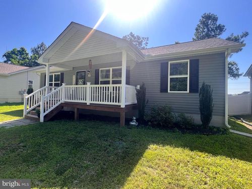 106 Heritage Ln, COLONIAL BEACH, VA, 22443-5650 | Card Image