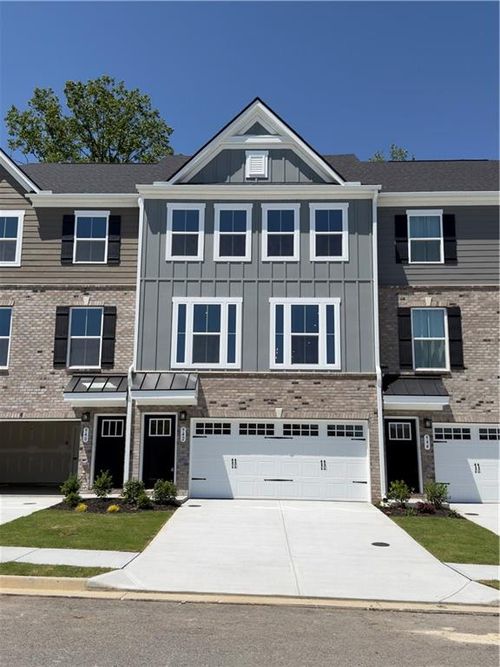 942 Sugar Vista Cir, Sugar Hill, GA, 30518-7877 | Card Image