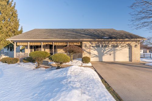 637 Greenbriar Ct, Sidney, OH, 45365-3627 | Card Image