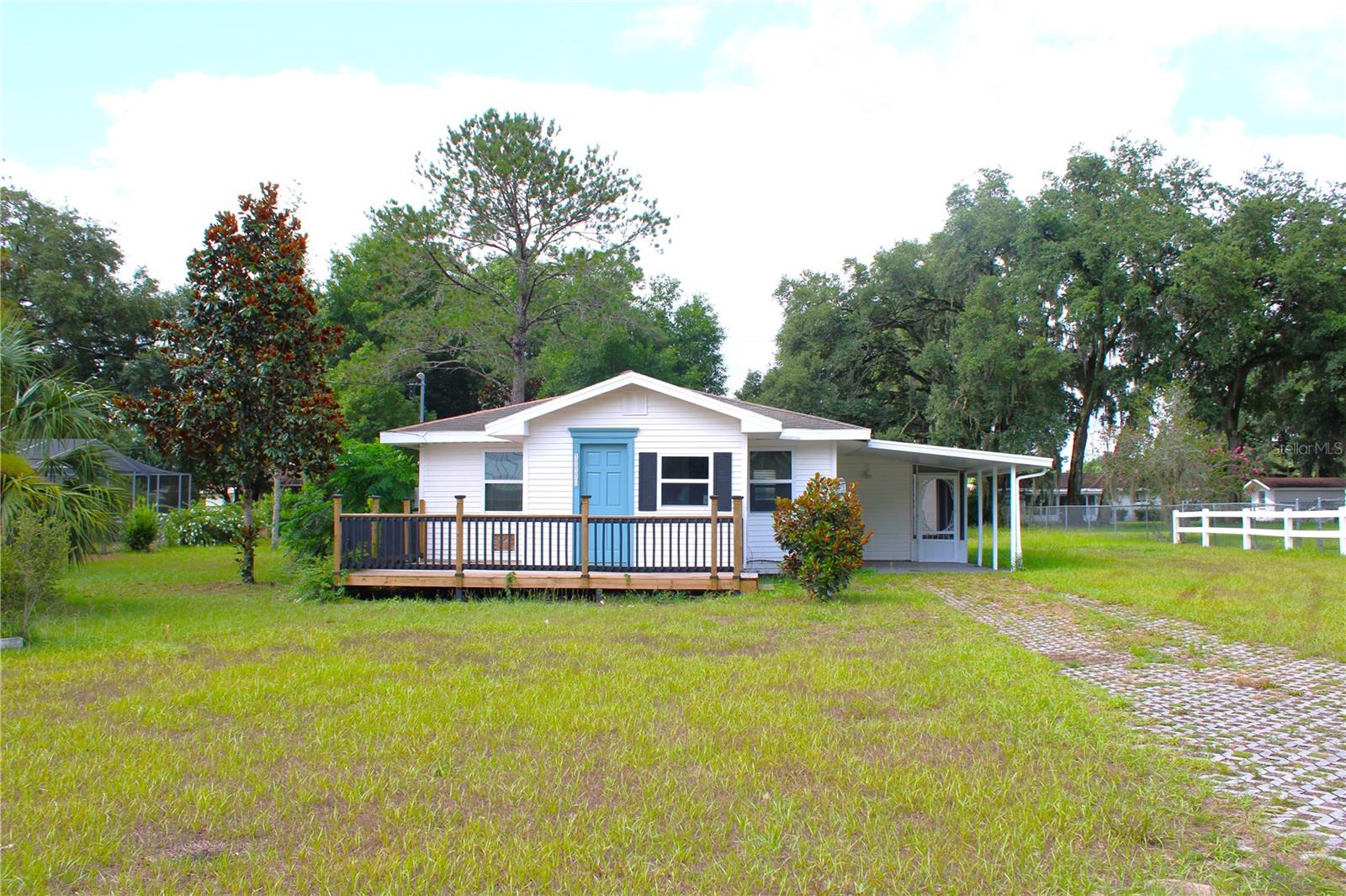 Rutledge Dr, Zephyrhills, FL 33541