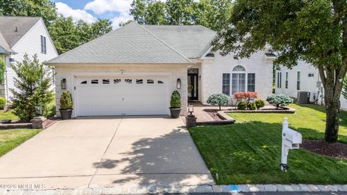 37 Inverness Ln, Jackson, NJ, 08527-4046 | Card Image
