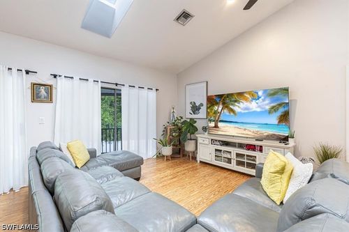 3618 Cottage Club Ln, Naples, FL, 34105-2705 | Card Image