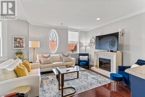 204-8 Queen St, Summerside, PE, C1N0A6 | Card Image
