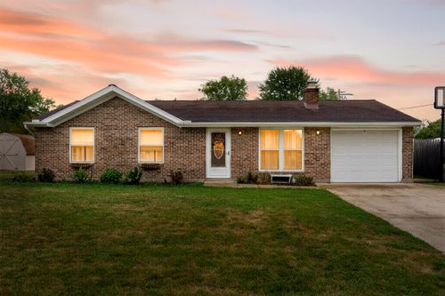 305 E North St, Anna, OH, 45302-8626 | Card Image