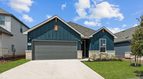 4014 Paddock Trl, Seguin, TX, 78155-2890 | Card Image
