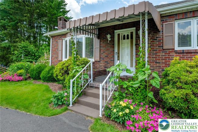 1571 Penn Dr, House other with 3 bedrooms, 2 bathrooms and null parking in Andreas PA | Image 7