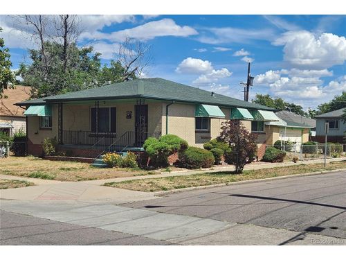 4400 Clayton St, Denver, CO, 80216-4032 | Card Image