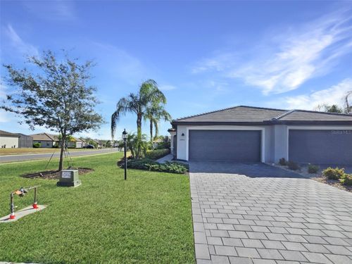 15942 Clear Skies Pl, LAKEWOOD RANCH, FL, 34211-1428 | Card Image