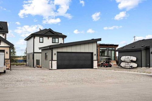 22 Cottageclub Lane, Rural Rocky View County, AB, T0L1N0 | Card Image
