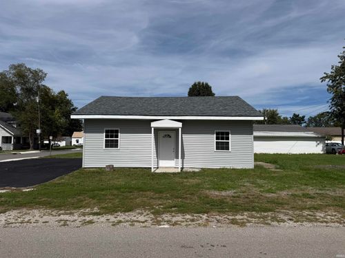 919 S Main St, Bicknell, IN, 47512-2926 | Card Image