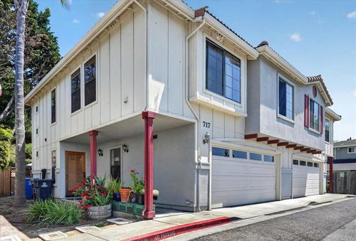 717 Las Casitas Dr, Salinas, CA, 93905-1291 | Card Image