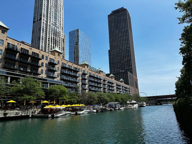 APT-4605 - 474 N Lake Shore Dr, Condo with 2 bedrooms, 2 bathrooms and 1 parking in CHICAGO IL | Image 46