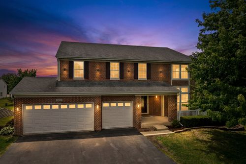 1285 Mallard Ln, Hoffman Estates, IL, 60192-4507 | Card Image