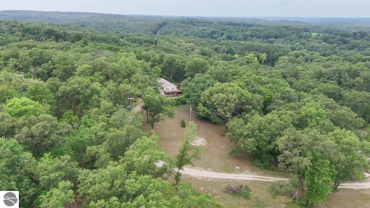 Black Oak Dr, Lowell, MI 49331