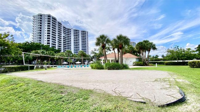 APT-1807 - 3300 Ne 191 St St, Condo with 2 bedrooms, 2 bathrooms and null parking in Aventura FL | Image 15